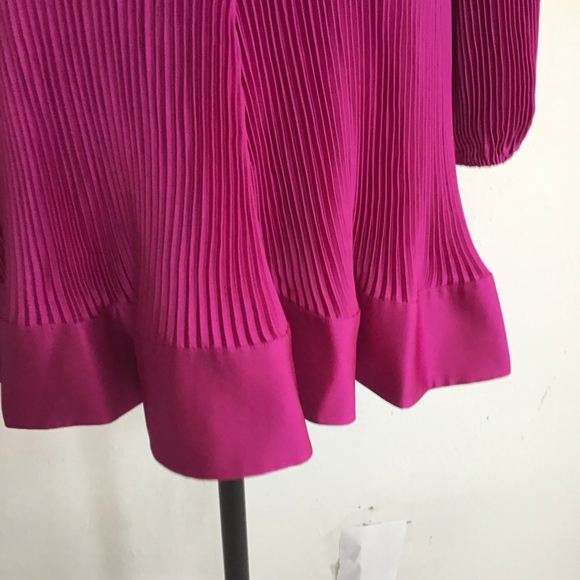 Milly Women Elegant Chic Fuchsia Pleated Long Sleeve Mini Dress Size 10 - Picture 9 of 15